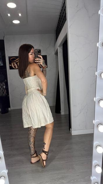 Mono cálido, Beige