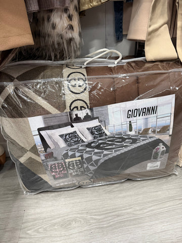 Edredón colcha, Gucci