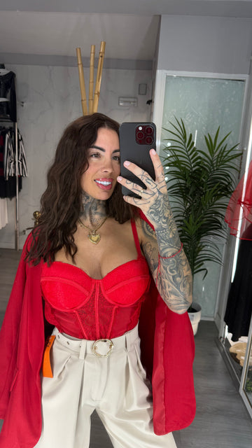 Corpiño rojo