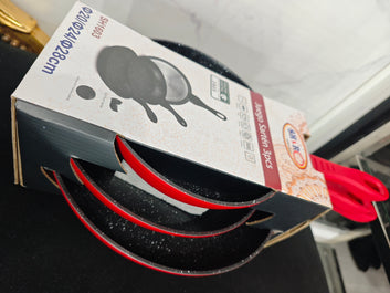 Juego sartenes roja