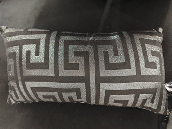Edredón con 3 cojines negro plata y rojo