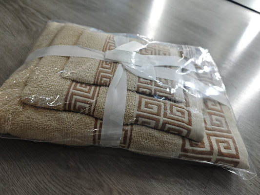 Toalla beige ver 3 tamaños